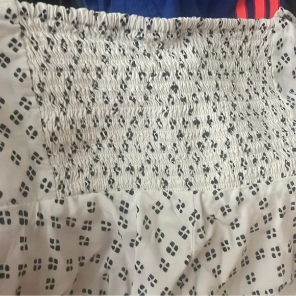 🎀 Old Navy Fit & Flare Geometric Spaghetti Strap Dress - Picture 4 of 5